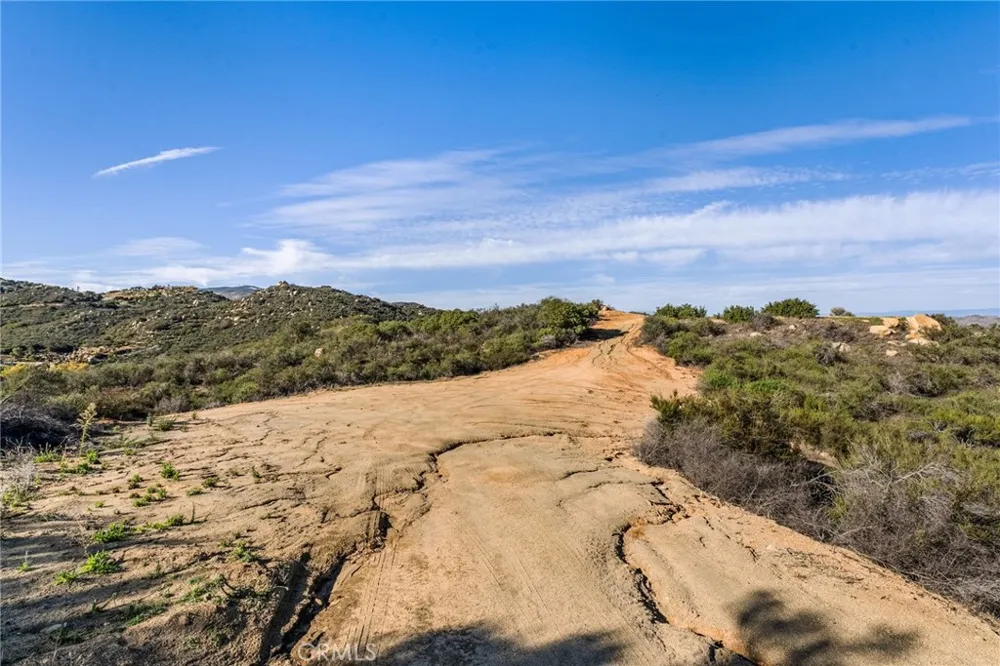 1 Via Baya Murrieta, CA 92562