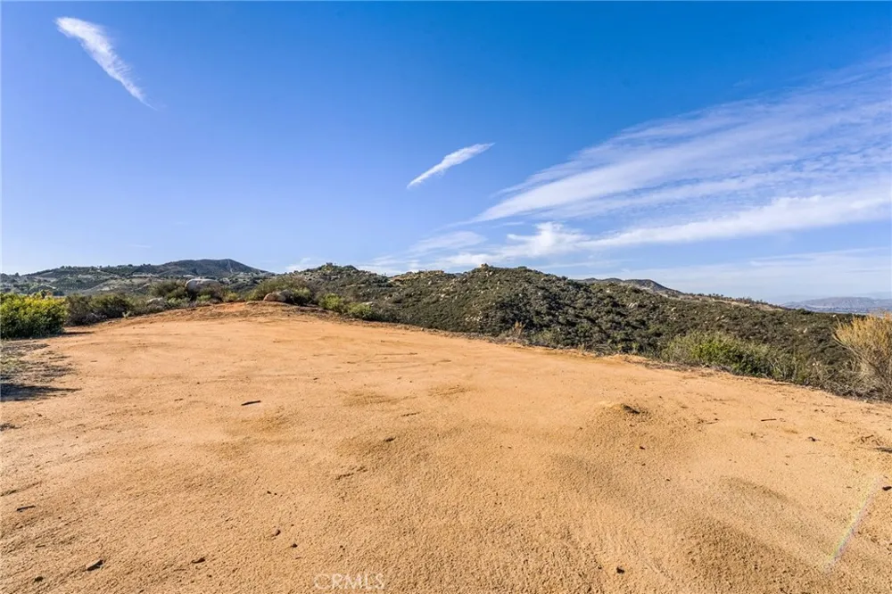 1 Via Baya Murrieta, CA 92562