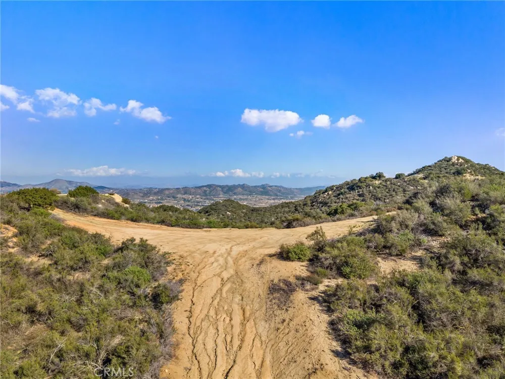 1 Via Baya Murrieta, CA 92562