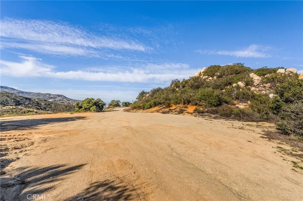 28 Via Vista Grande Murrieta, CA 92652