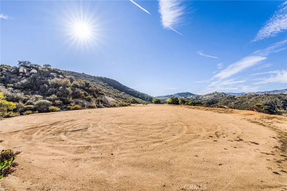 28 Via Vista Grande Murrieta, CA 92652