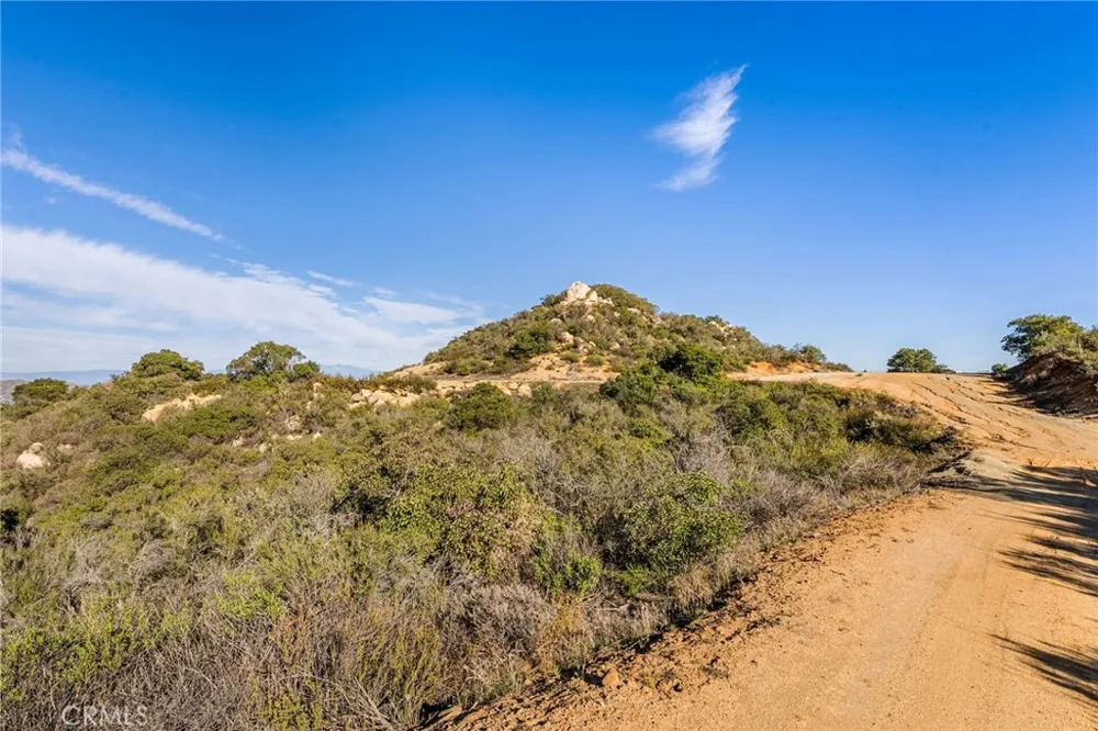 28 Via Vista Grande Murrieta, CA 92652