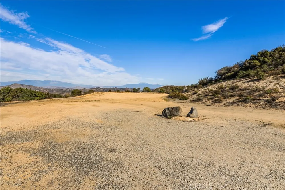 28 Via Vista Grande Murrieta, CA 92652
