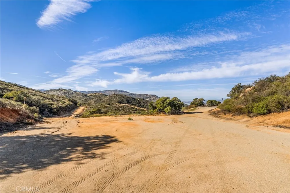 28 Via Vista Grande Murrieta, CA 92652