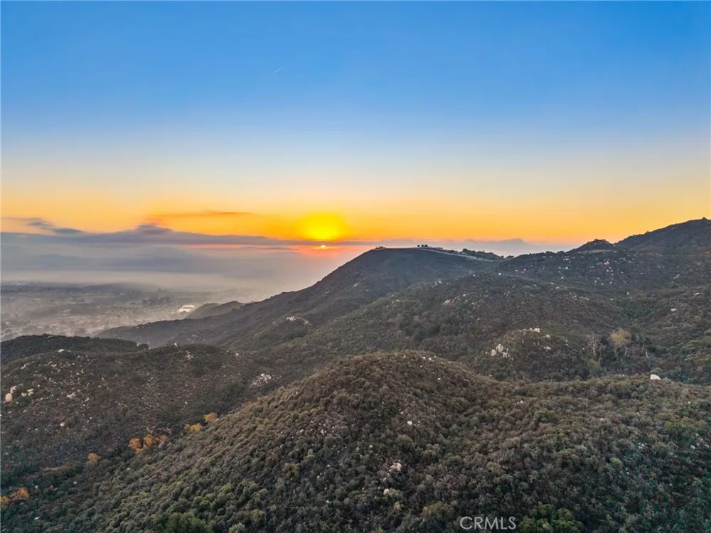 28 Via Vista Grande Murrieta, CA 92652