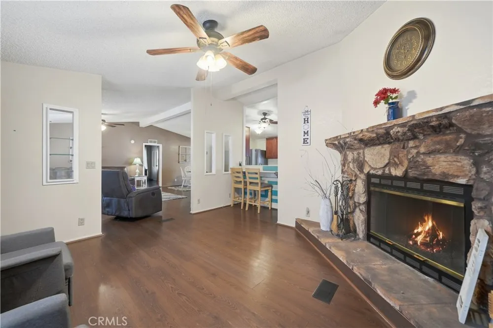 9578 Sharondale Calimesa, CA 92320