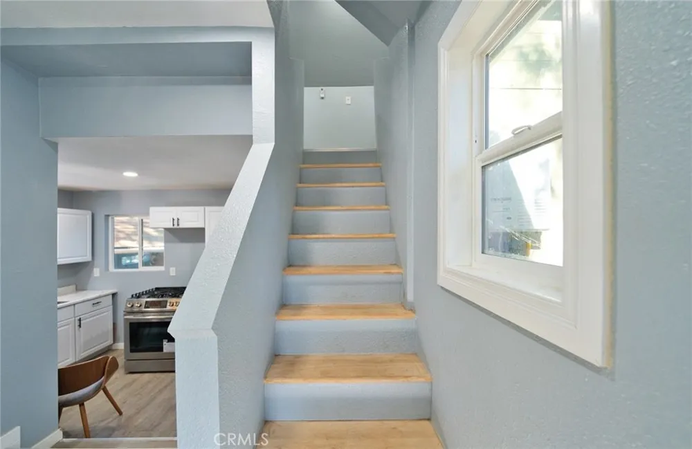 29083 Hook Creek Cedar Glen, CA 92321