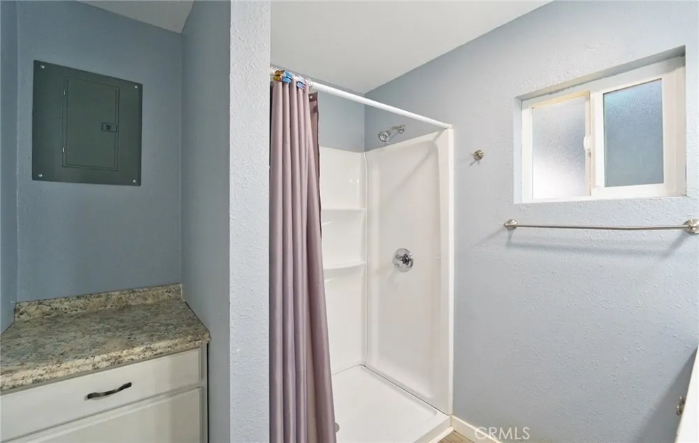 29083 Hook Creek Cedar Glen, CA 92321