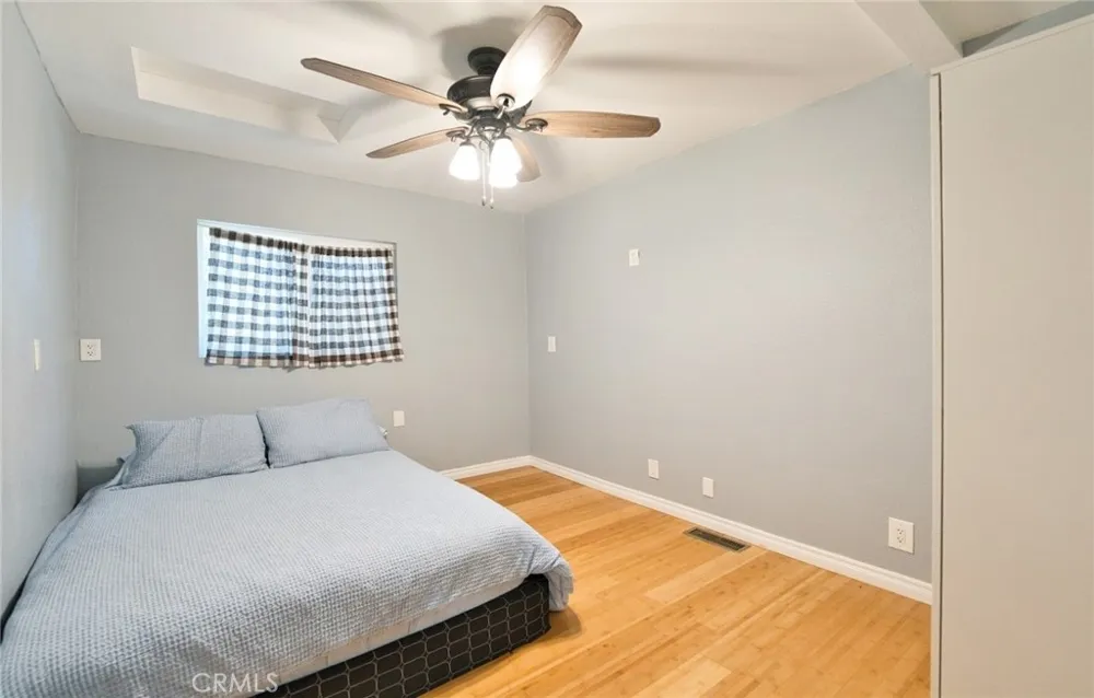 29083 Hook Creek Cedar Glen, CA 92321
