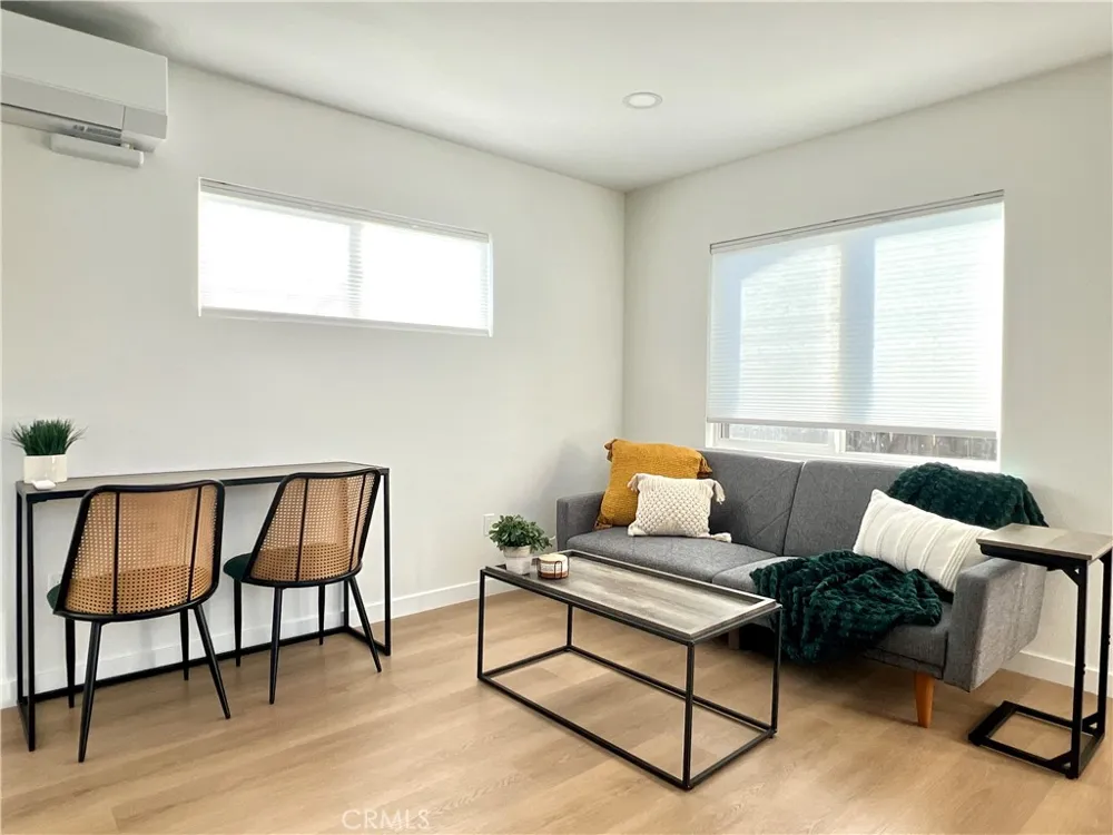 6399 San Harco Circle #B Buena Park, CA 90620