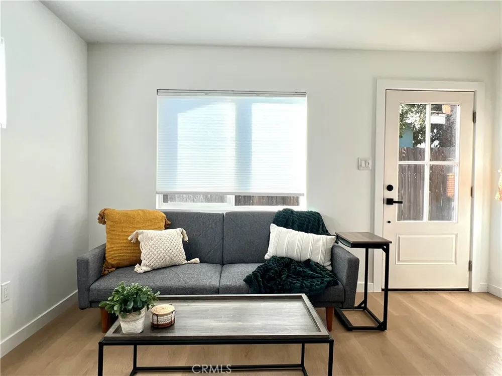 6399 San Harco Circle #B Buena Park, CA 90620