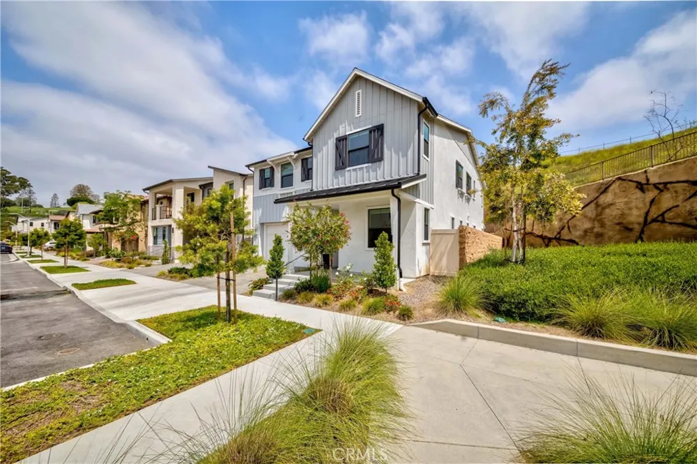 1613 Veridian Lane San Pedro, CA 90732