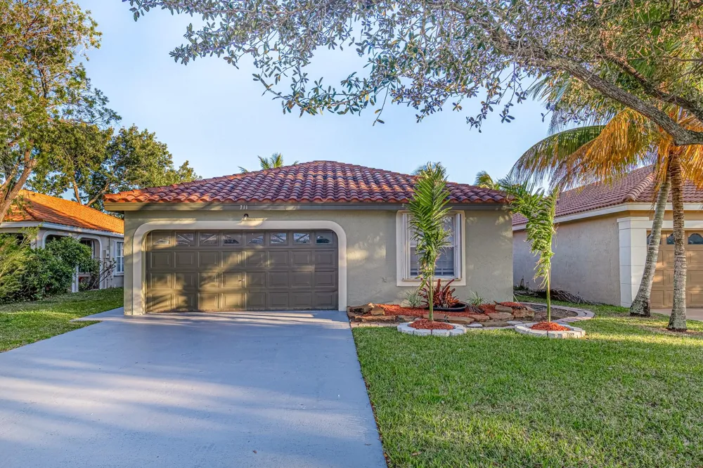 711 NW 182nd Way