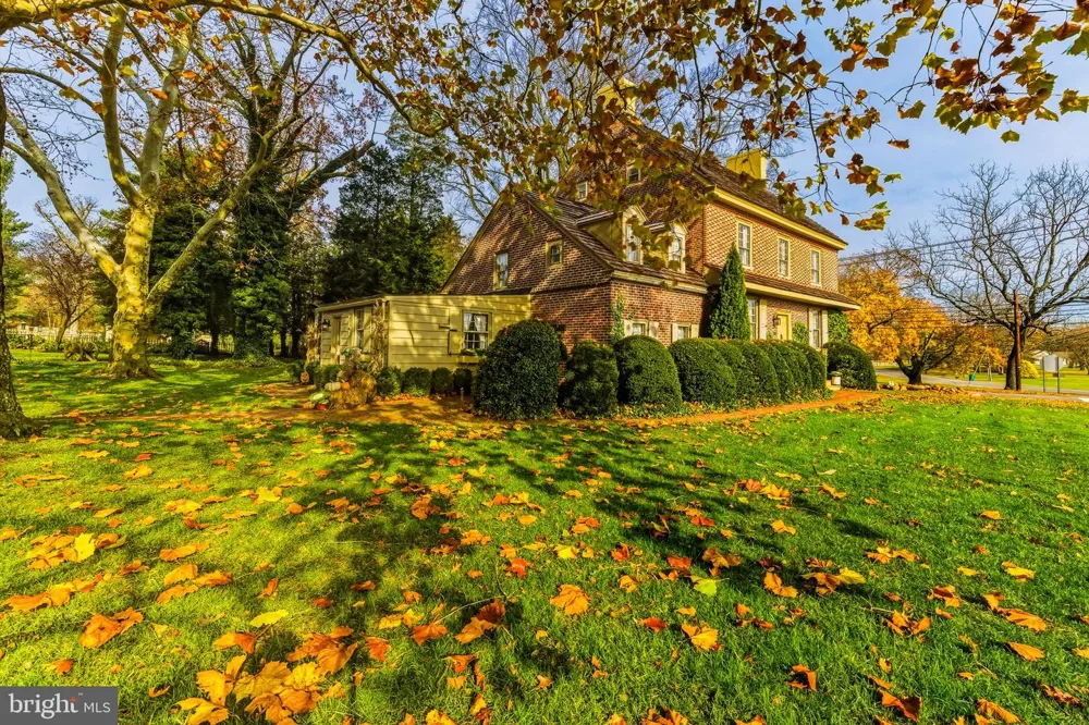 1349 KINGS HIGHWAY Pilesgrove, NJ 08098