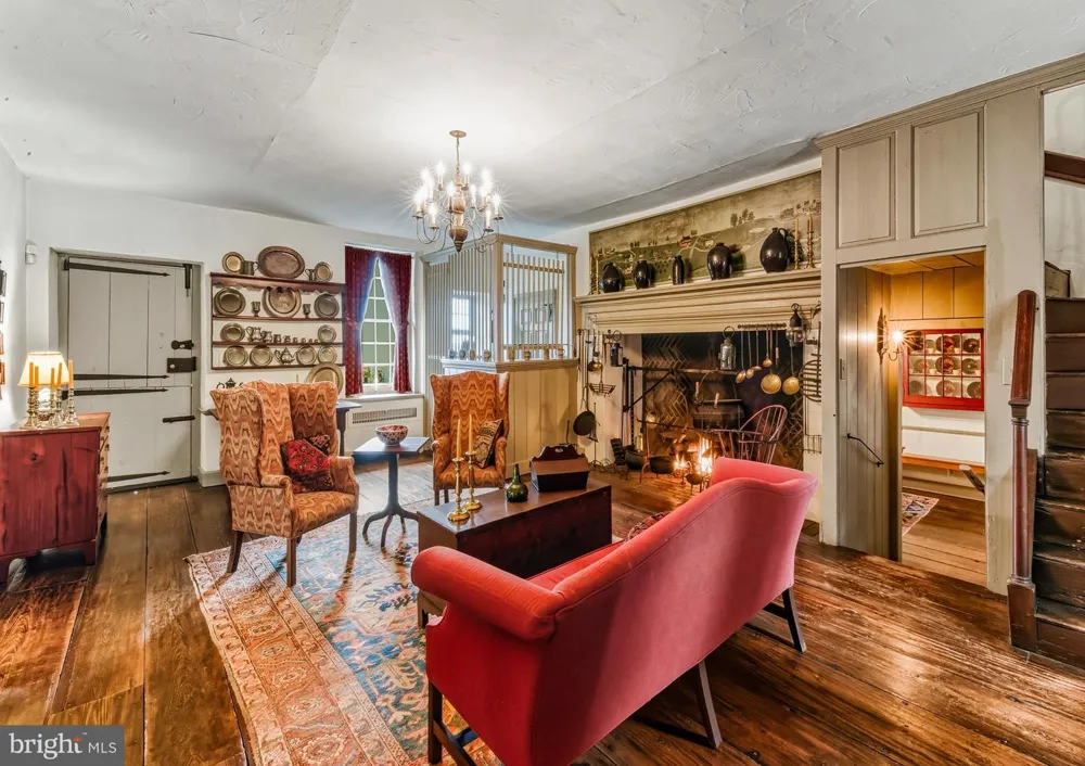 1349 KINGS HIGHWAY Pilesgrove, NJ 08098
