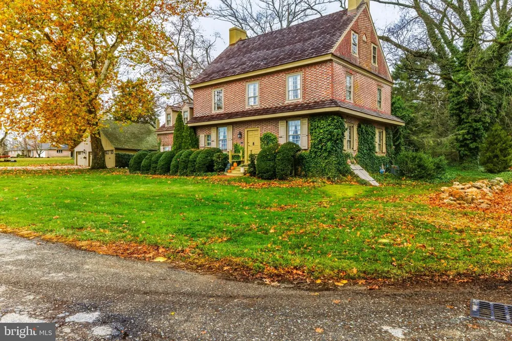 1349 KINGS HIGHWAY Pilesgrove, NJ 08098