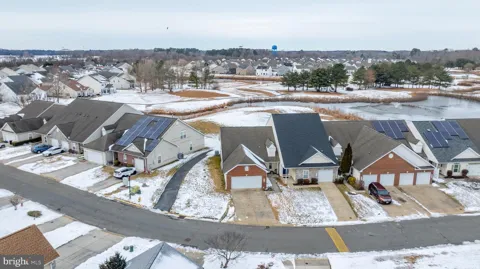 9016 EXECUTIVE CLUB DRIVE
