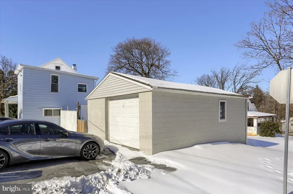 801 MOUNTAIN ROAD Harrisburg, PA 17112