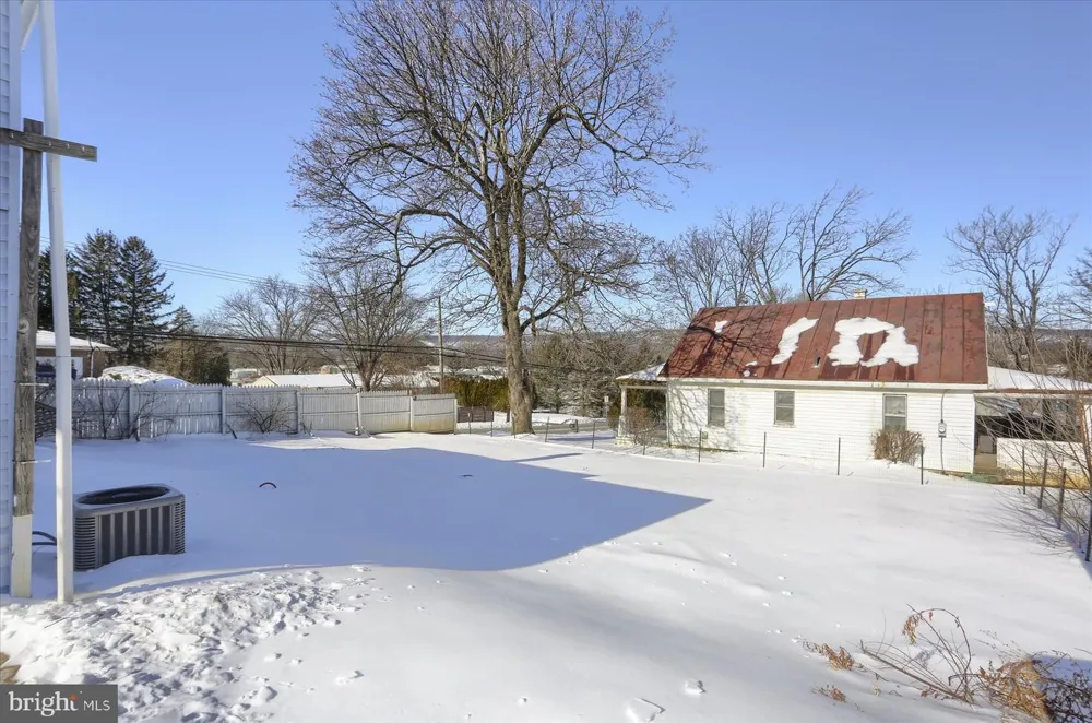 801 MOUNTAIN ROAD Harrisburg, PA 17112