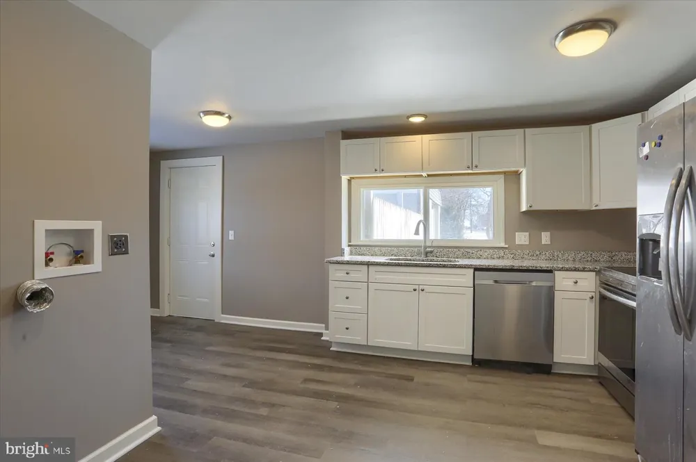 801 MOUNTAIN ROAD Harrisburg, PA 17112