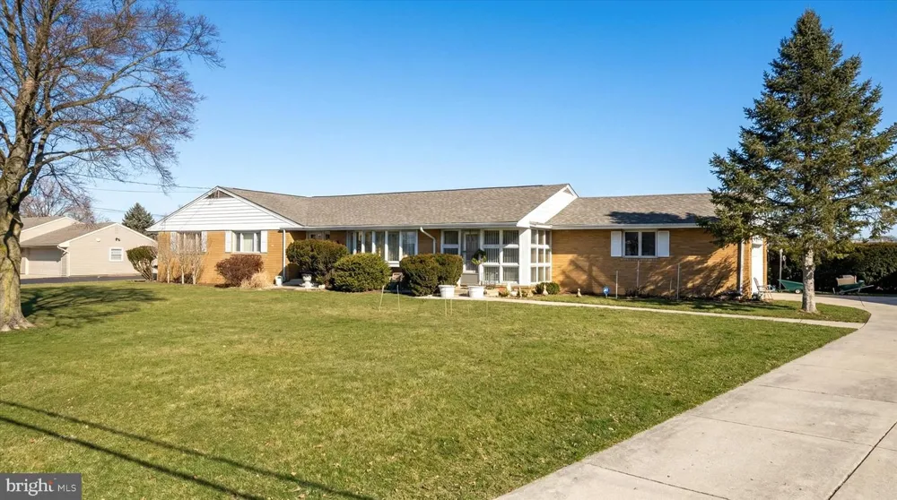 190 ROBBINS-EDINBURG ROAD