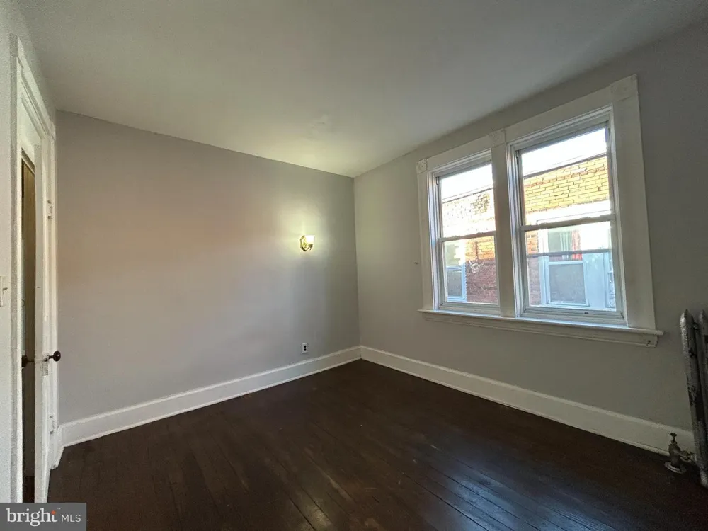 806 18TH Harrisburg, PA 17103