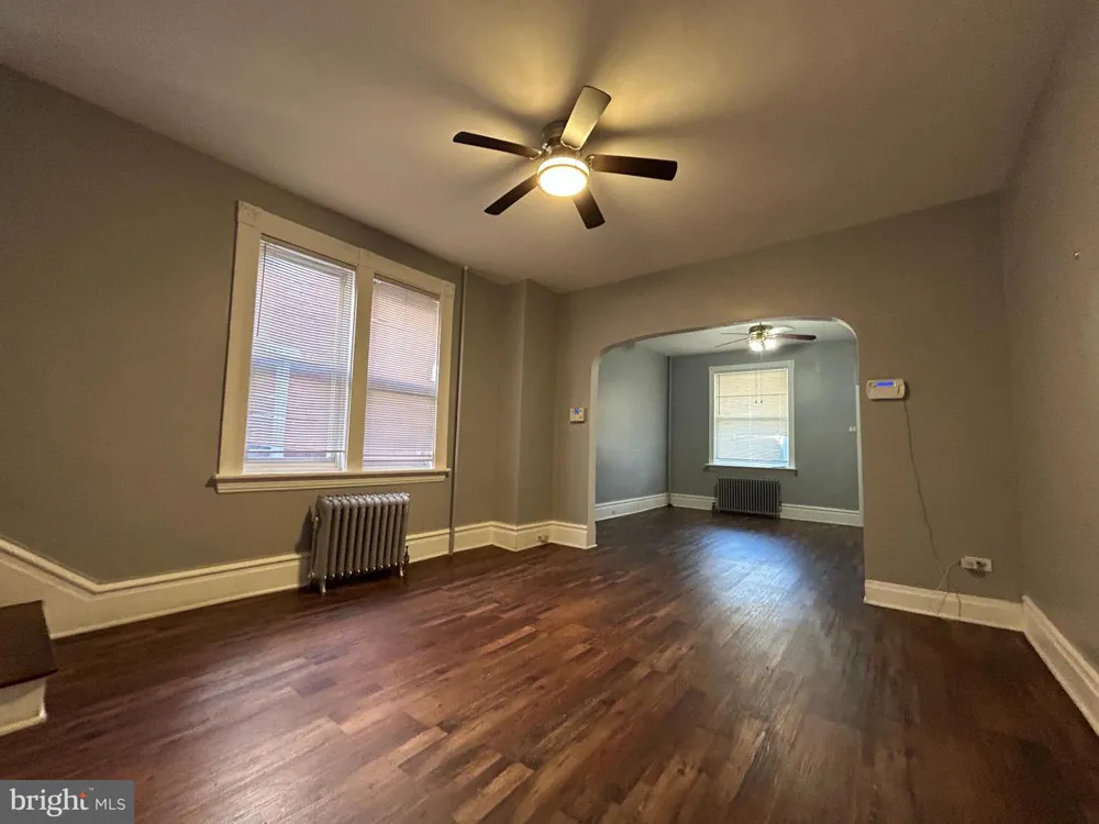 806 18TH Harrisburg, PA 17103