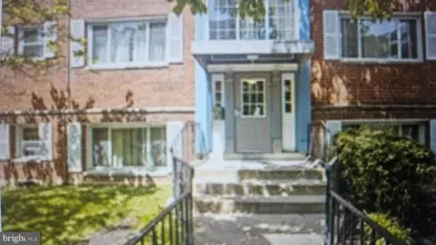 3827 HAMILTON STREET #D-203