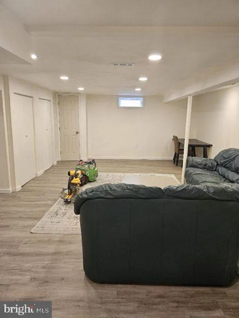 3372 OLD LINE AVENUE Laurel, MD 20724