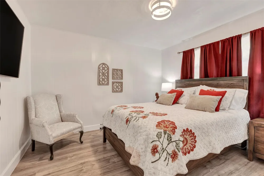 354 Edgewater Way Point Blank, TX 77364