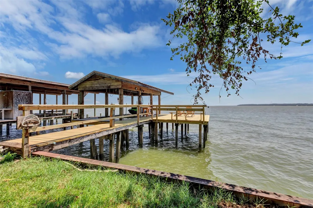 354 Edgewater Way Point Blank, TX 77364