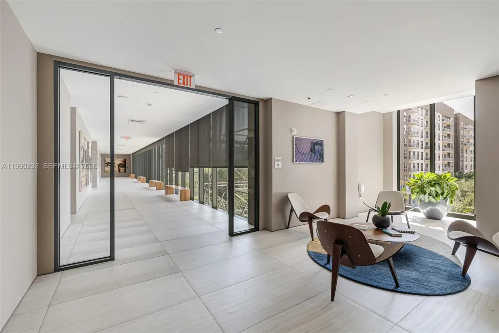 460 NE 28 #704 Miami, FL 33137