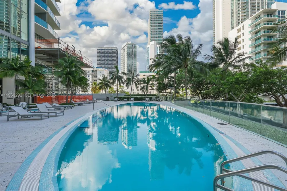 460 NE 28 #704 Miami, FL 33137