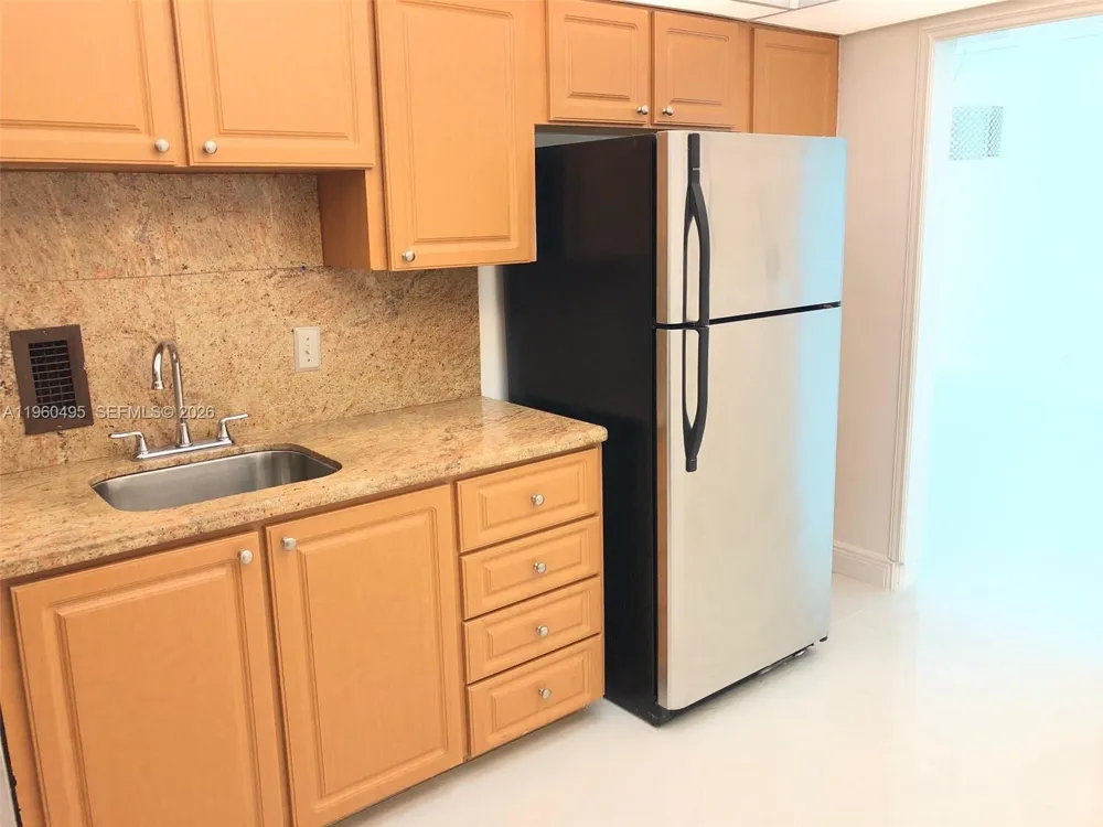 3901 S Ocean Dr #2J Hollywood, FL 33019