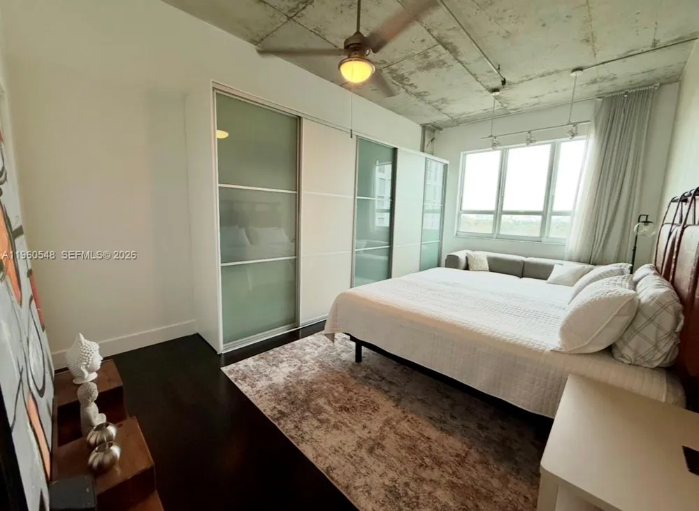 2001 Biscayne Blvd #3608 Miami, FL 33137
