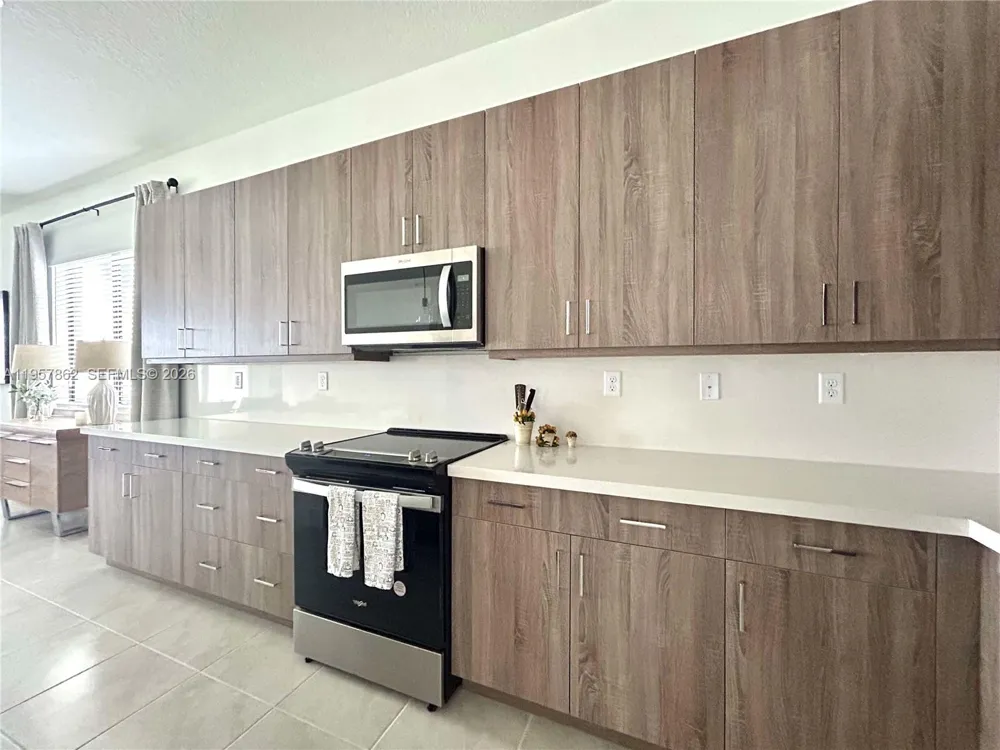 5077 GAMBERO WAY #5077 Other City - In The State Of Florida, FL 34142