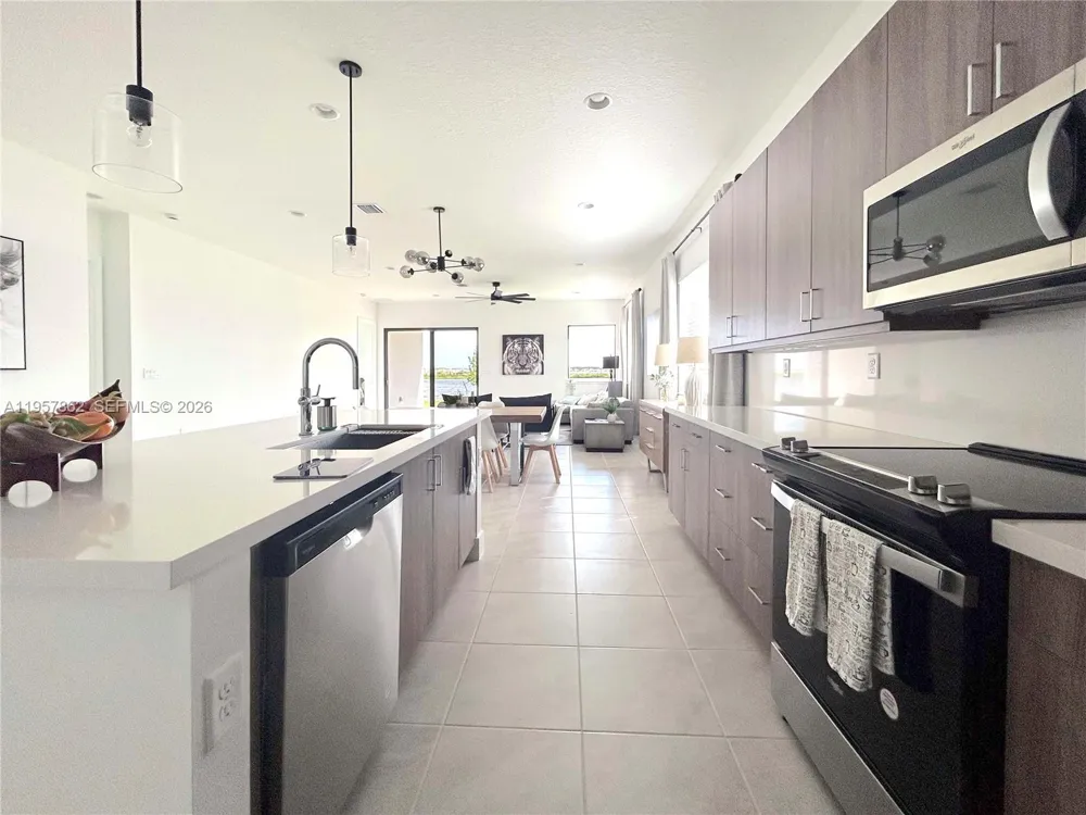5077 GAMBERO WAY #5077 Other City - In The State Of Florida, FL 34142