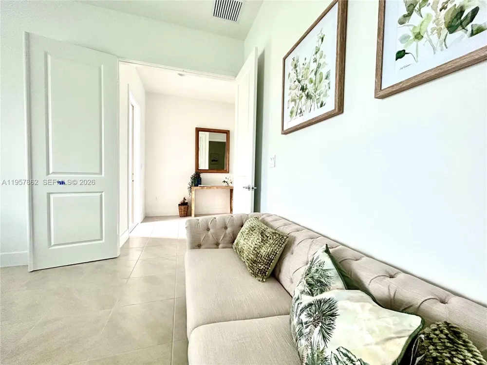 5077 GAMBERO WAY #5077 Other City - In The State Of Florida, FL 34142