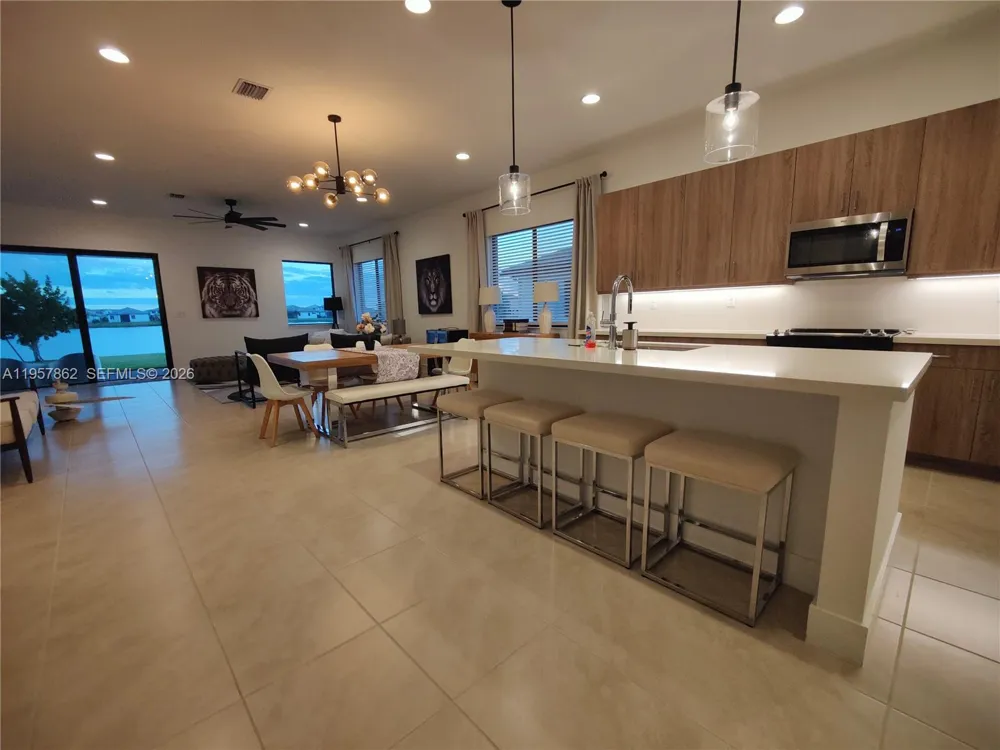 5077 GAMBERO WAY #5077 Other City - In The State Of Florida, FL 34142