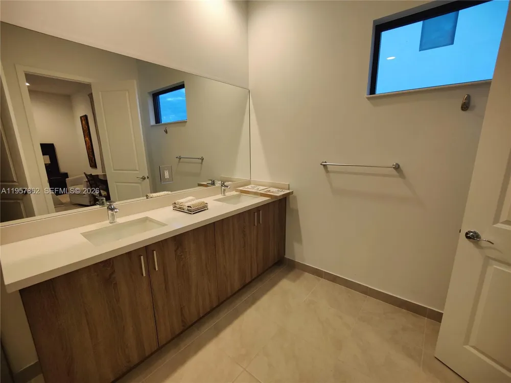 5077 GAMBERO WAY #5077 Other City - In The State Of Florida, FL 34142