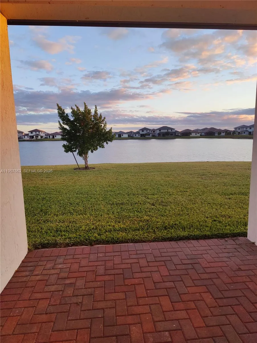 5077 GAMBERO WAY #5077 Other City - In The State Of Florida, FL 34142