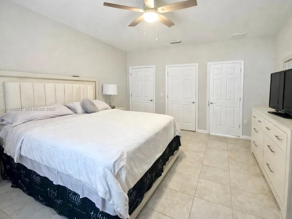 9042 E Broad Circle La Belle, FL 33935