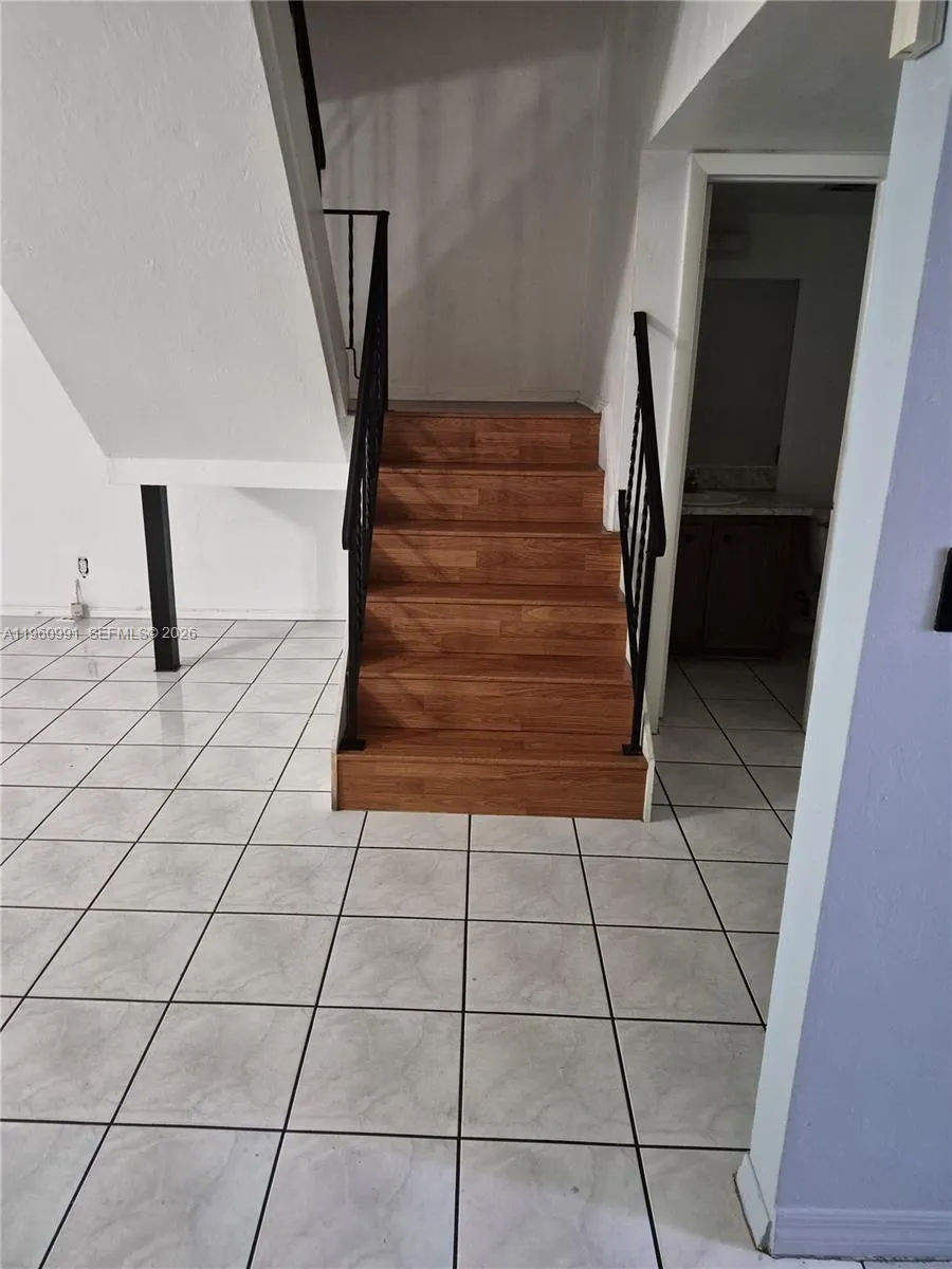 2747 NW 47th Ln #3006 Lauderdale Lakes, FL 33313