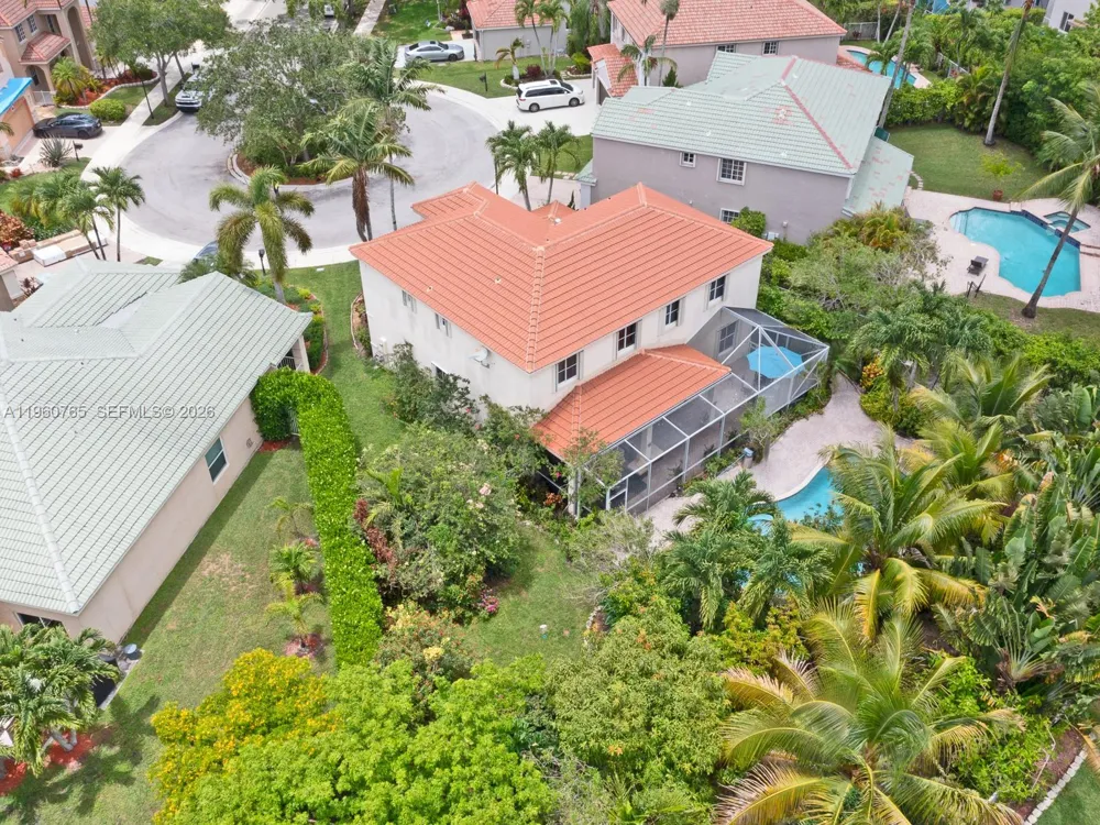 4209 Pinewood Ln Weston, FL 33331