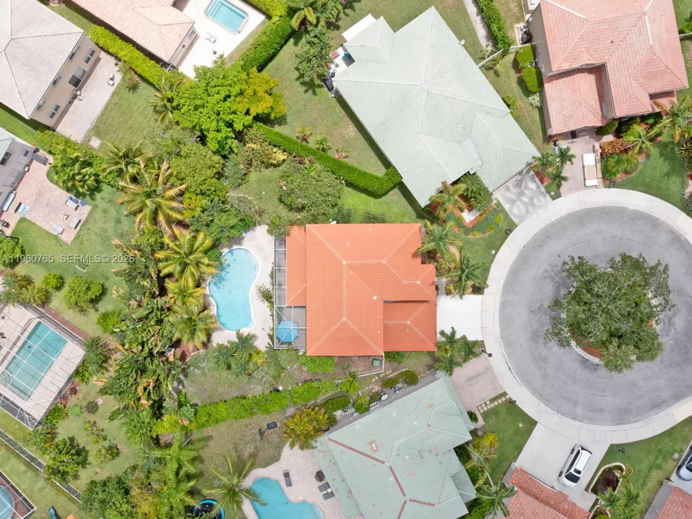 4209 Pinewood Ln Weston, FL 33331