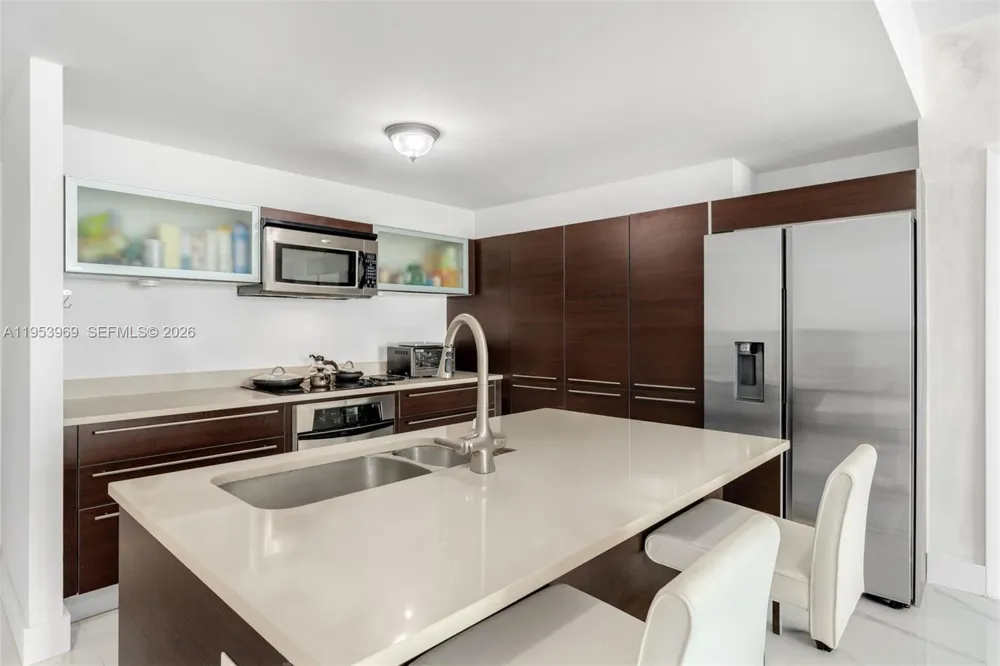 1900 Bayshore Dr #3202 Miami, FL 33132