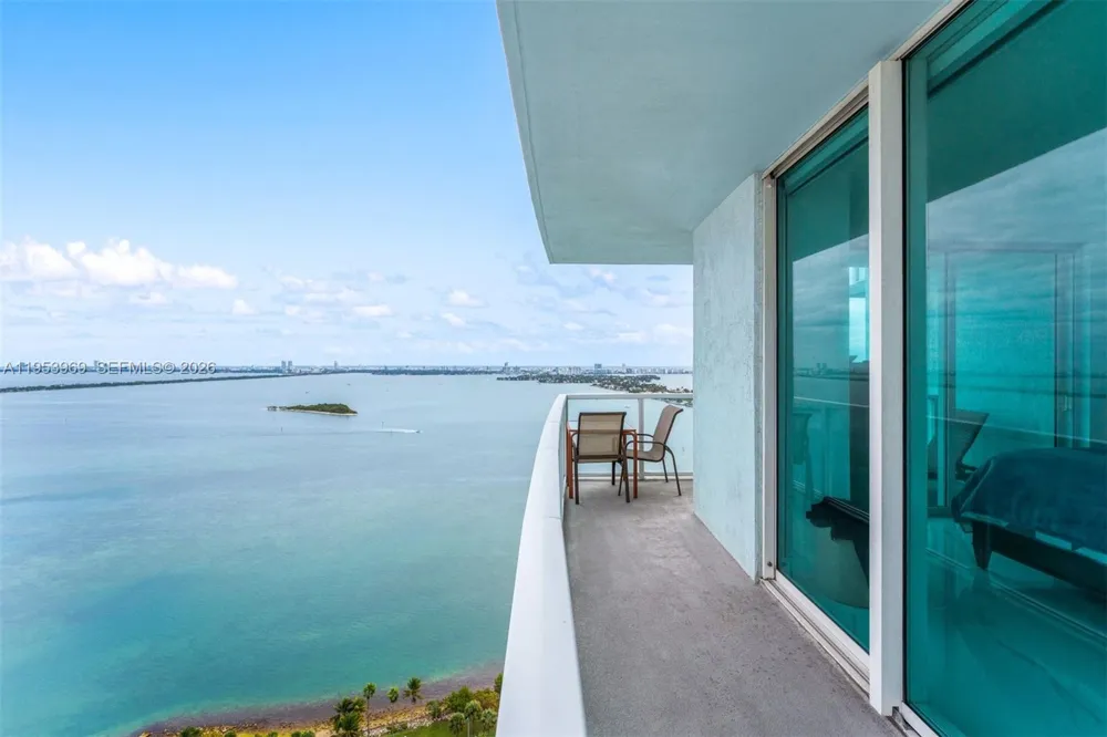 1900 Bayshore Dr #3202 Miami, FL 33132
