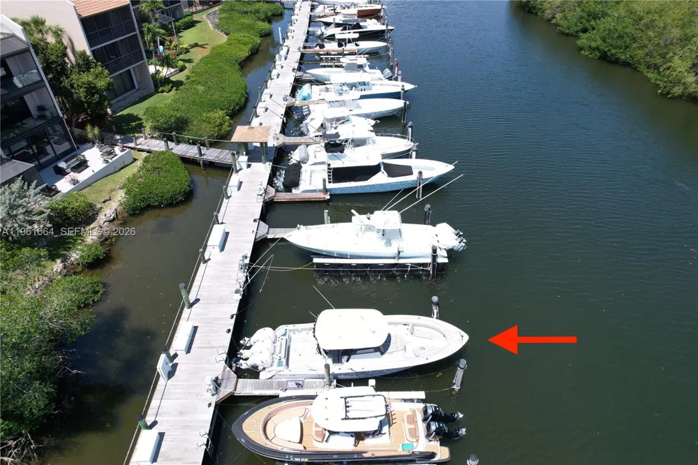 6200 SW 152nd St Palmetto Bay, FL 33157