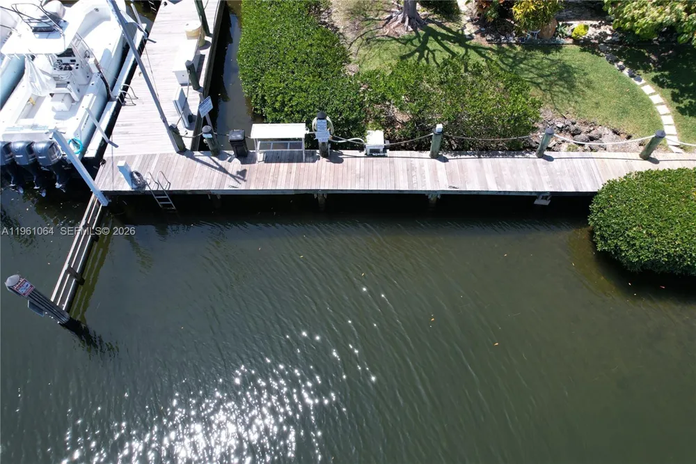 6200 SW 152nd St Palmetto Bay, FL 33157