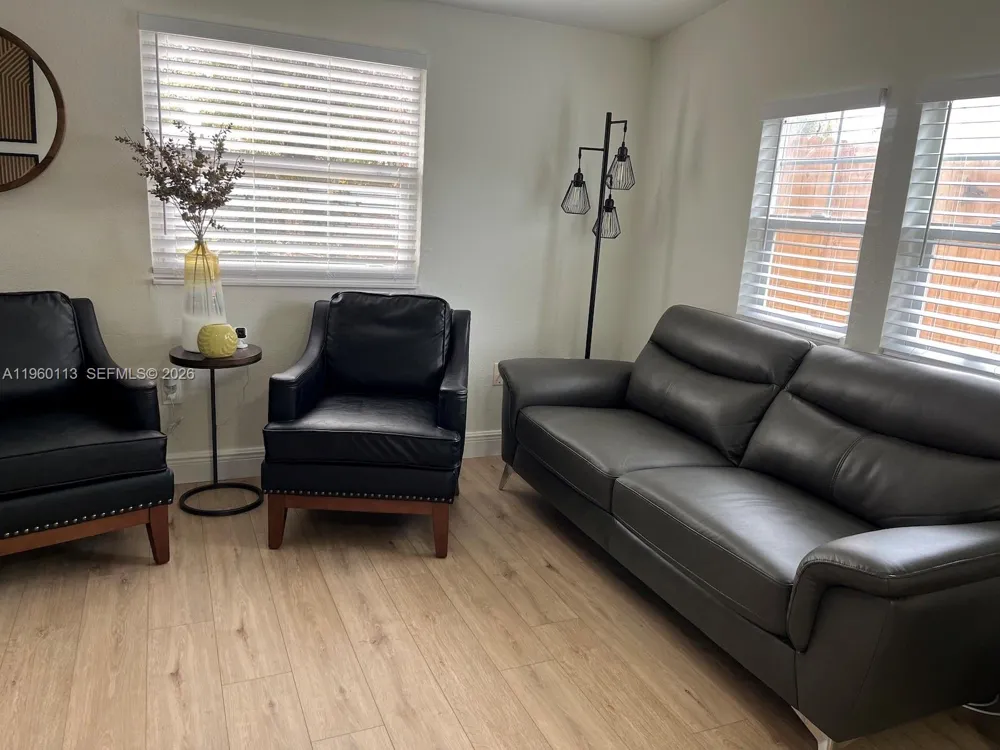 2253 Dordon Drive Melbourne, FL 32935